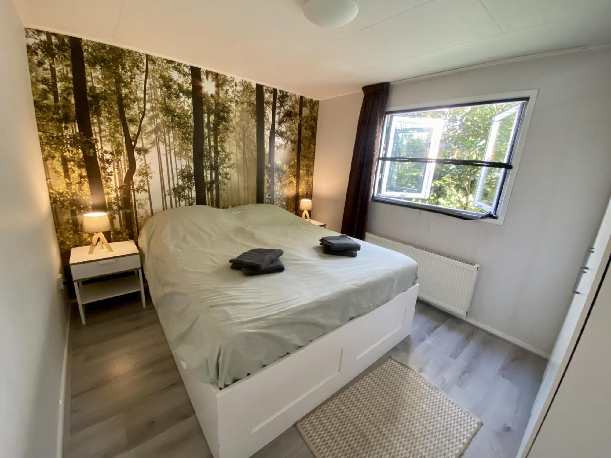 Veluwe Vakanties Chalets With Private Barrel Sauna - With Pool Bar And Restaurant Facilities In The Veluwe National Park Putten Exteriör bild