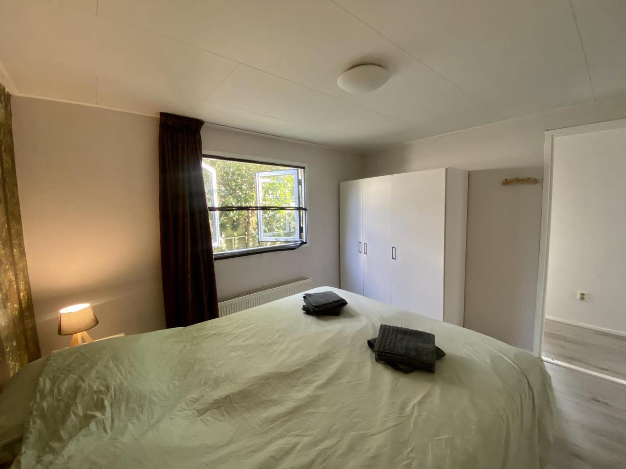 Veluwe Vakanties Chalets With Private Barrel Sauna - With Pool Bar And Restaurant Facilities In The Veluwe National Park Putten Exteriör bild
